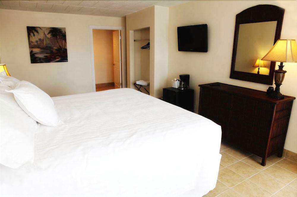 Oceans 2700 Hotel เวอร์จิเนียบีช ภายนอก รูปภาพ